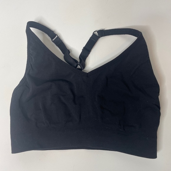 Old Navy Sports Bra Racer Back Go Dry Women’s Size M Adjustable Strap Black. - Picture 1 of 4